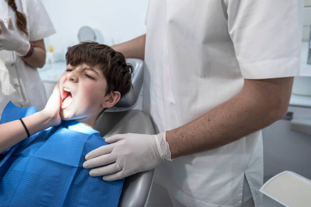 Best Emergency Tooth Extraction in Norwich, CT