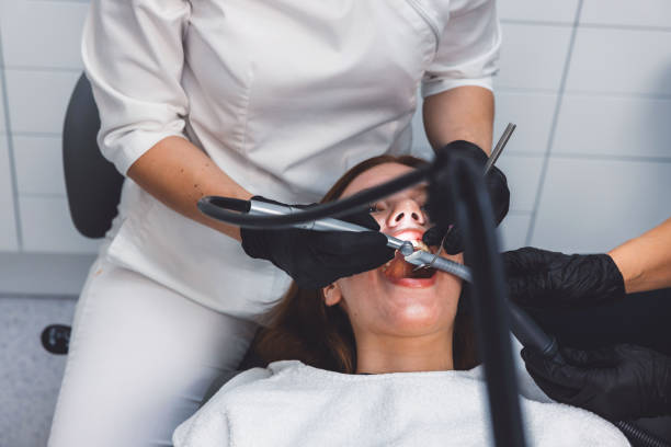 Best Emergency Tooth Extraction in Norwich, CT